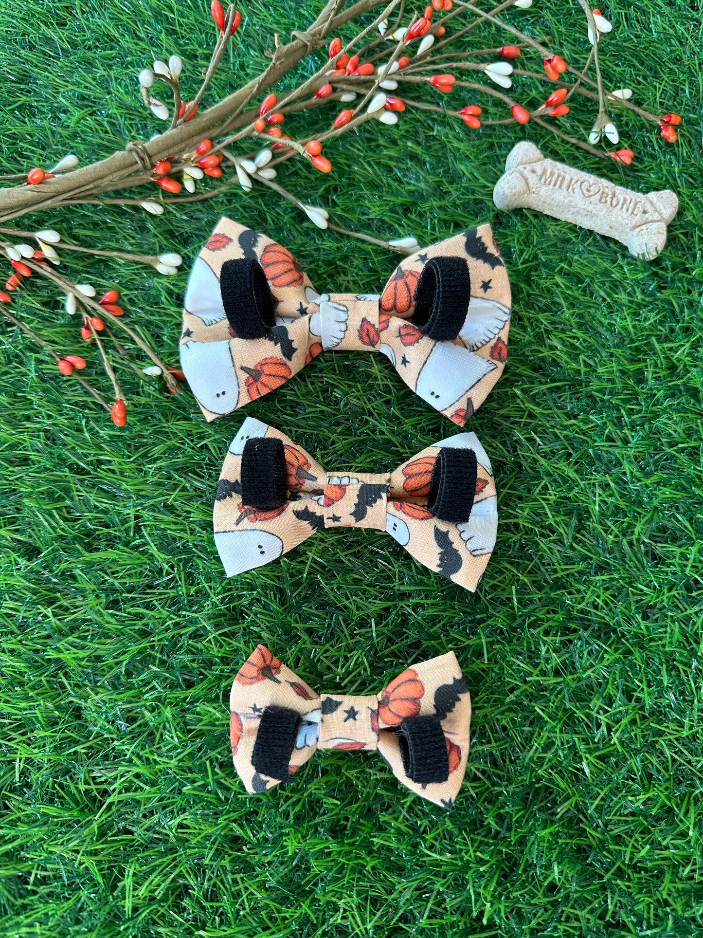 Ghosts, Bats & Pumpkins Bow Tie