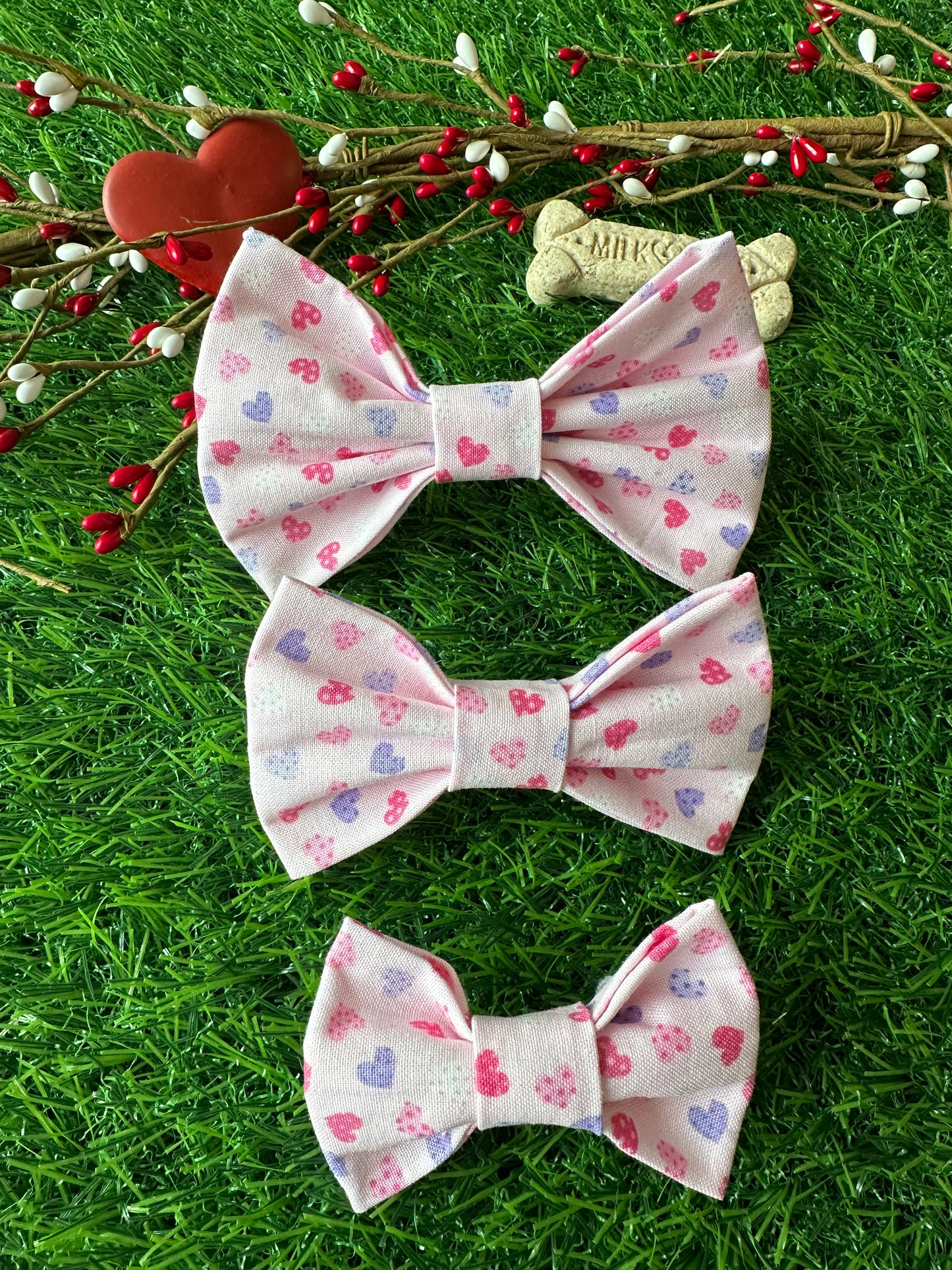 Pink Hearts Bow Tie