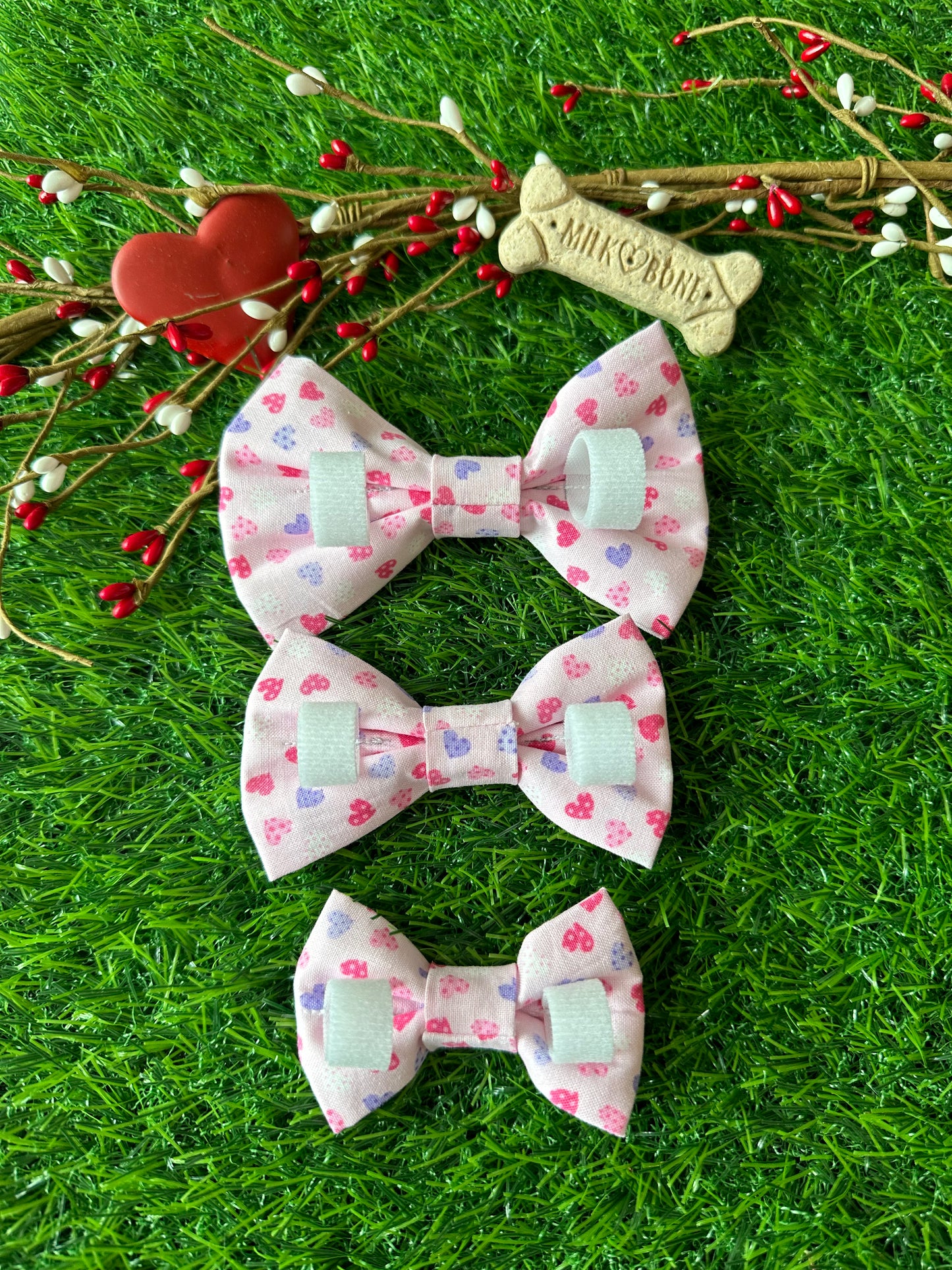 Pink Hearts Bow Tie