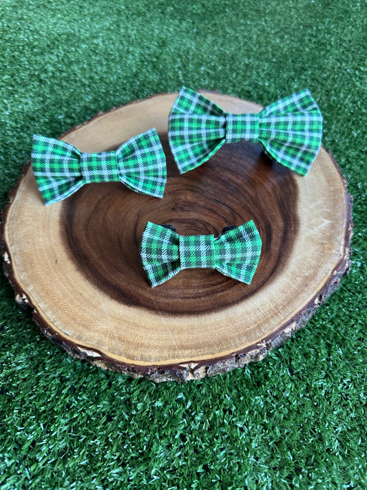 Plaid St. Patrick's Day Bow Tie